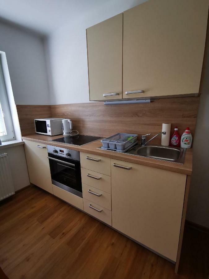 Apartmaji Tomsic 莫斯特拉纳 外观 照片